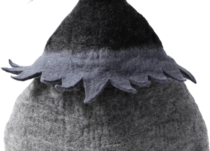 Einzigartige graue Feenhaus-Höhle für magische Momente im Garten