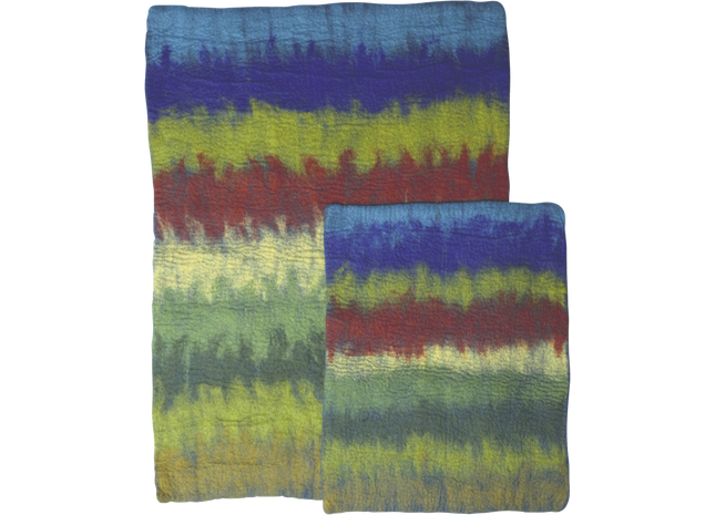 Buntes Yoga-Matte in Grün, Rot und Blau mit Ombre-Effekt