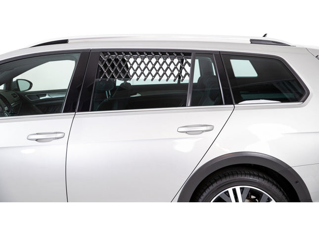 Schwarzes Frischluftgitter aus Kunststoff für Trixie-Käfige