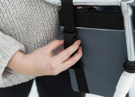 Praktische graue Frontbox für Fahrräder von Trixie