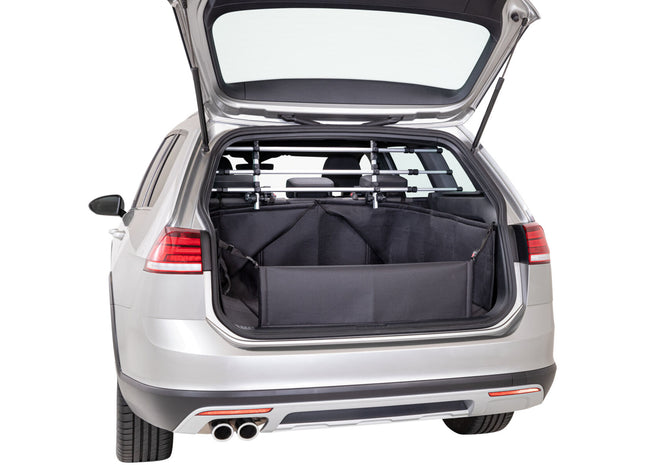 Schwarze Kofferraumdecke von Trixie für saubere Autofahrten mit Haustieren