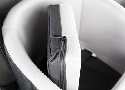 Bequemer Trixie Autositz in Schwarzgrau für unterwegs