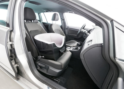 Bequemer Trixie Autositz in Schwarzgrau für unterwegs