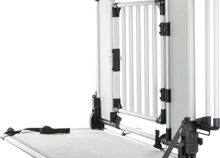 Schützendes Universal-Heckgitter in Silber-Schwarz von Trixie