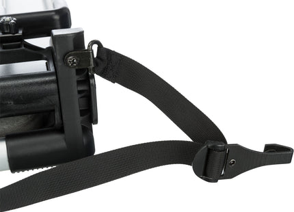 Schützendes Universal-Heckgitter in Silber-Schwarz von Trixie