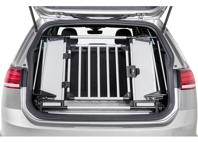 Schützendes Universal-Heckgitter in Silber-Schwarz von Trixie