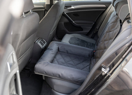 Bequeme Autositzauflage in Schwarz für entspannte Fahrten