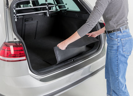 Schwarze Stossstangenschürze von Trixie für Hunde