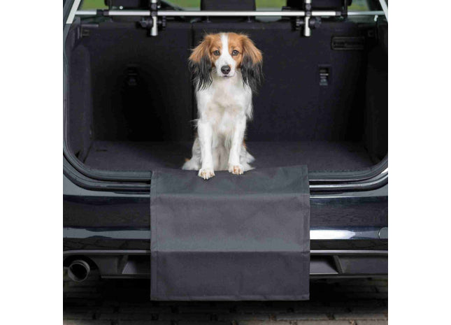 Schwarze Stossstangenschürze von Trixie für Hunde