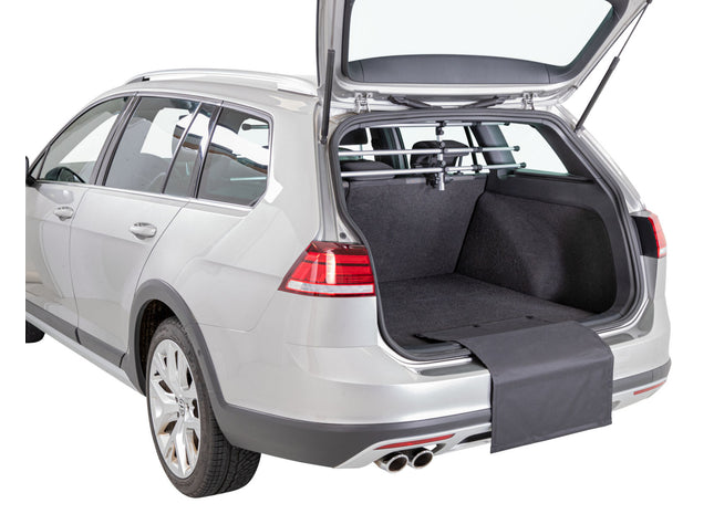 Schwarze Stossstangenschürze von Trixie für Hunde