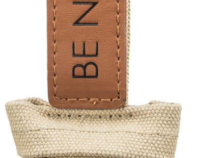 Praktischer Beutelspender für Hundekotbeutel in Sandfarbe