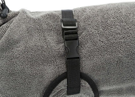 Frottee-Bademantel in Grau für Hunde von Trixie - nach dem Baden kuschelig trocken bleiben