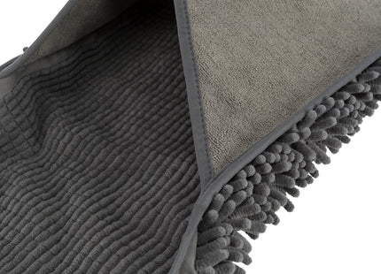 Weiches graues Handtuch mit praktischen Handlaschen aus Mikrofaser