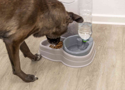 Praktischer Futter- und Wasserspender in Grau für Haustiere von Trixie