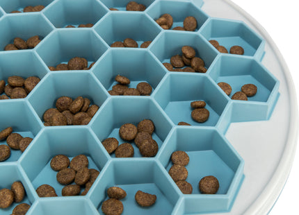 Langsames Fressen: Graue Kunststoff-Futterplatte von Trixie mit Bienenwaben-Design
