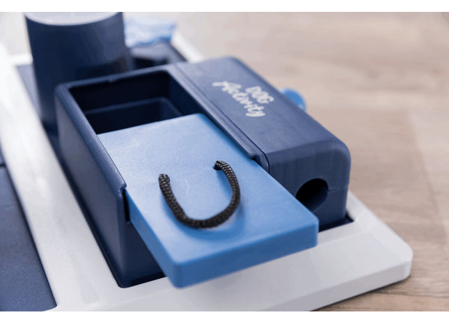 Trixie Dog Activity Poker Box 2 - Hundespielzeug, Kunststoff