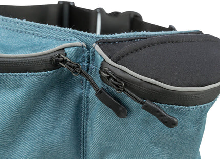 Praktische blaue Hüfttasche für unterwegs