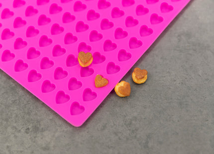 Trixie - Backmatte mit Herzen, Silikon - Hochwertige Silikon-Backmatte mit niedlichen Herzmotiven für perfekte Backergebnisse