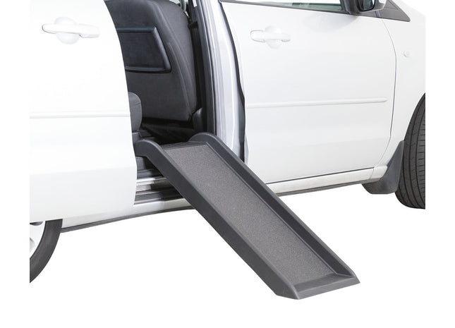 Schwarze Hunderampe von Trixie für einfaches Auf- und Absteigen