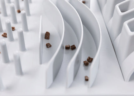 Interaktives Katzenspielzeug in Weiss - Trixie Cat Activity Fun Board