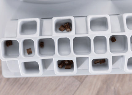 Interaktives Katzenspielzeug in Weiss - Trixie Cat Activity Fun Board