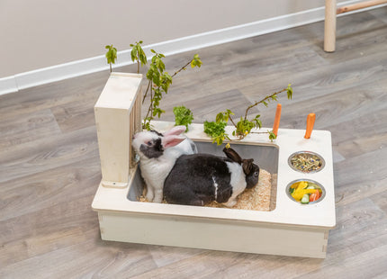 Trixie Futterstation – Holz mit Näpfen und Heuraufe